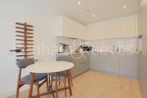 undefined, Accolade Avenue, Southall UB1