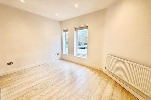 2 bedroom flat to rent, Seagry Road, London, E11