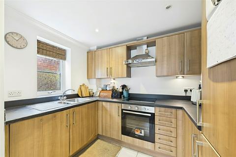 undefined, Mallard Place, Farnborough, Hampshire, GU14