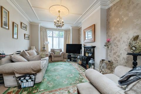 undefined, Melrose Avenue, Mitcham, CR4