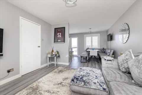 2 bedroom terraced house for sale, 18 Vorlich Crescent, Penicuik, EH26
