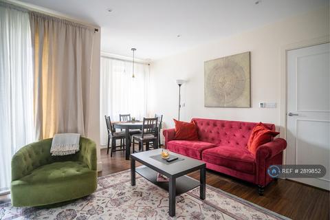2 bedroom flat to rent, Pipit Drive, London, SW15