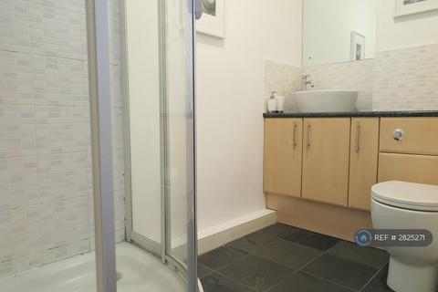 undefined, Windsock Close, London, SE16