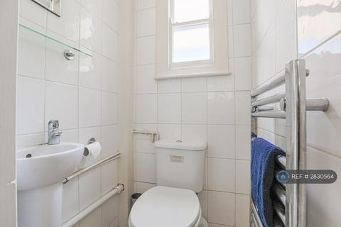 undefined, Imperial Avenue, Leicester, LE3