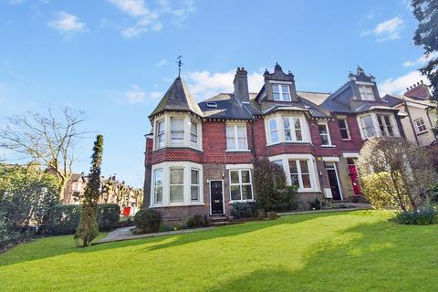 1 bedroom flat for sale, The Limes, London Road, Luton, Bedfordshire, LU1 3RG