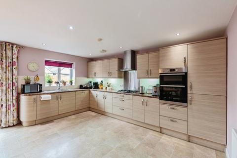 4 bedroom semi-detached house for sale, Westfield Court, Preston PR3