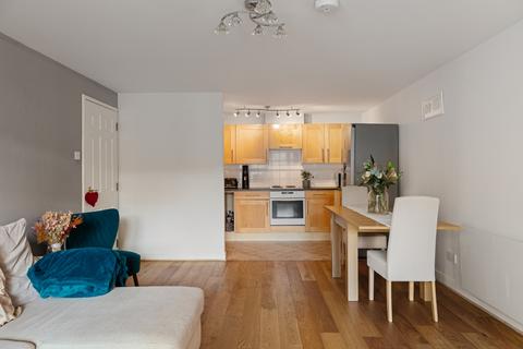 1 bedroom apartment for sale, Glaisher Street London SE8