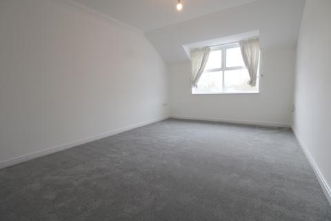 2 bedroom apartment to rent, Windsor Close, Hants GU14