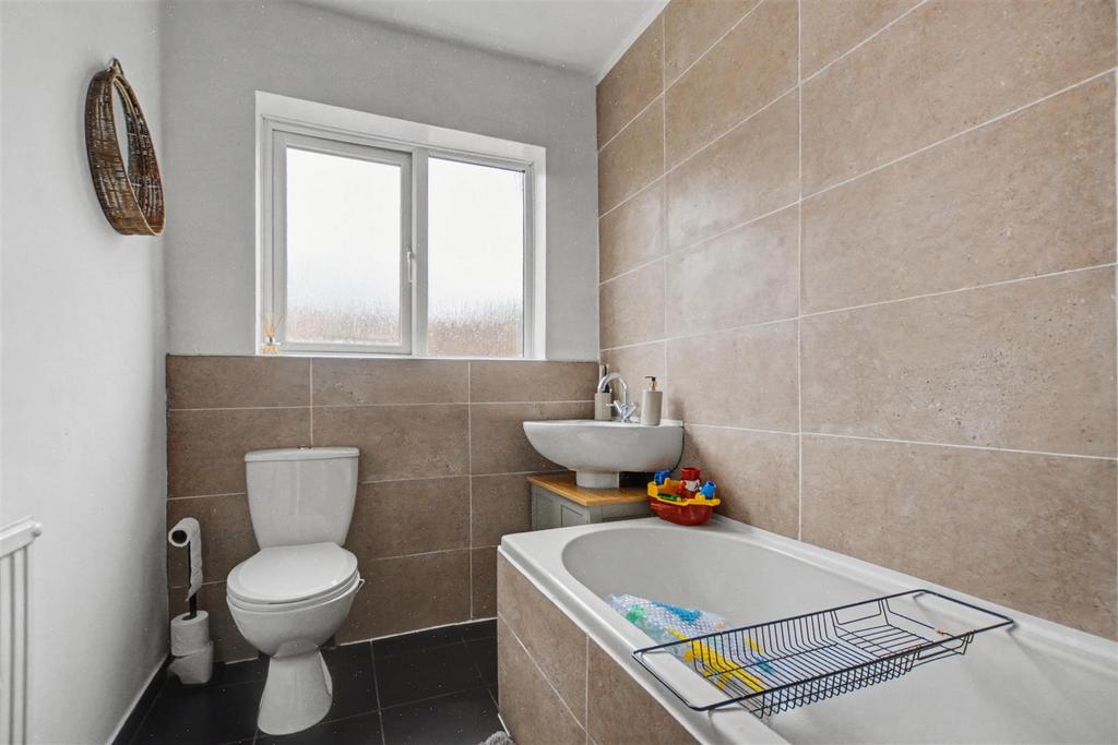 Bathroom.jpeg