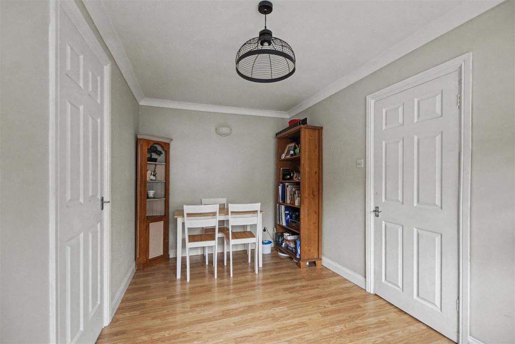 Dining Room 2.jpeg
