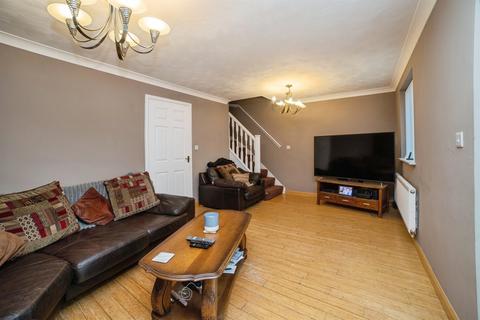 3 bedroom detached house for sale, Mercia Court, Huthwaite, SUTTON-IN-ASHFIELD
