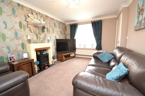 3 bedroom terraced house for sale, Thackley, Thackley BD10