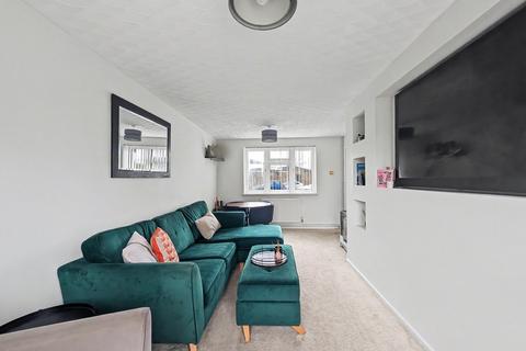3 bedroom end of terrace house for sale, Millbrook