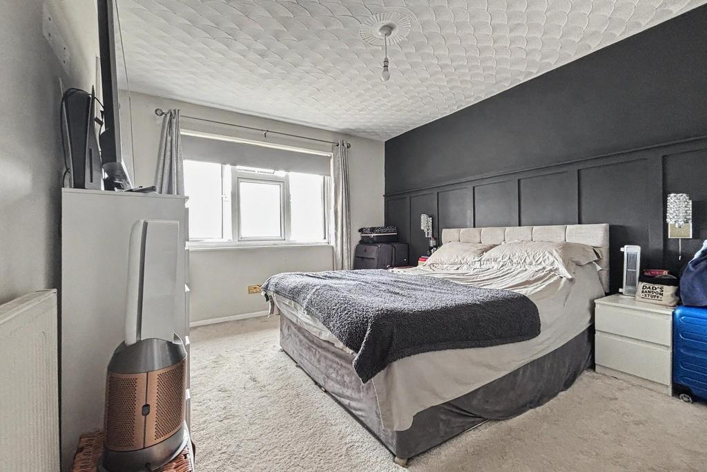 House in Southampton - View 5