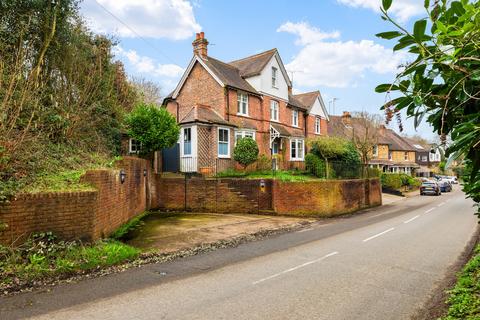 4 bedroom semi-detached house for sale, Little Common Lane, Redhill, RH1