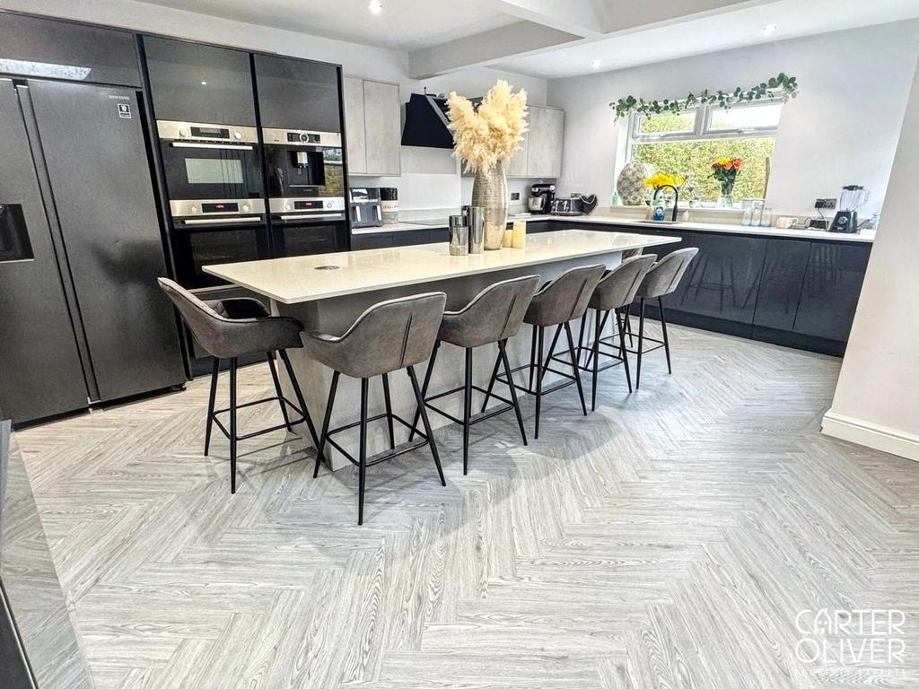 Kitchen / Diner