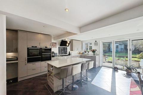 undefined, Glendale, Swanley, BR8 8TP