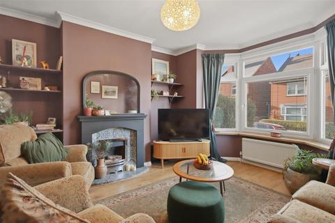 3 bedroom semi-detached house for sale, Gloucester Road, Chesterfield