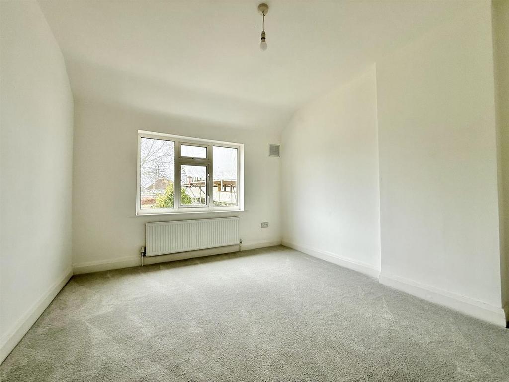 Bedroom2.jpg