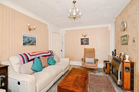 3 bedroom semi-detached house for sale, Berwyn Grove, Maidstone