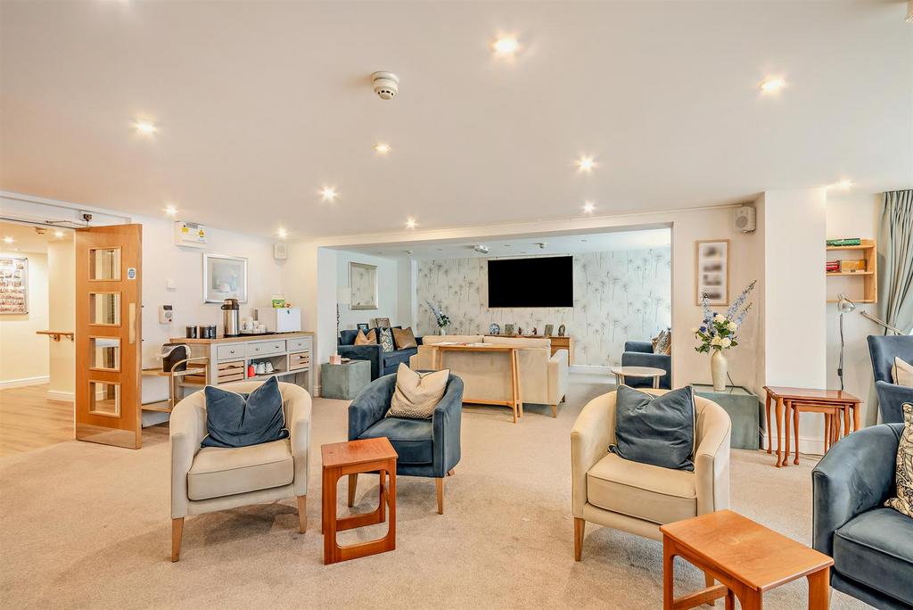 8682486-interior04-800.jpg