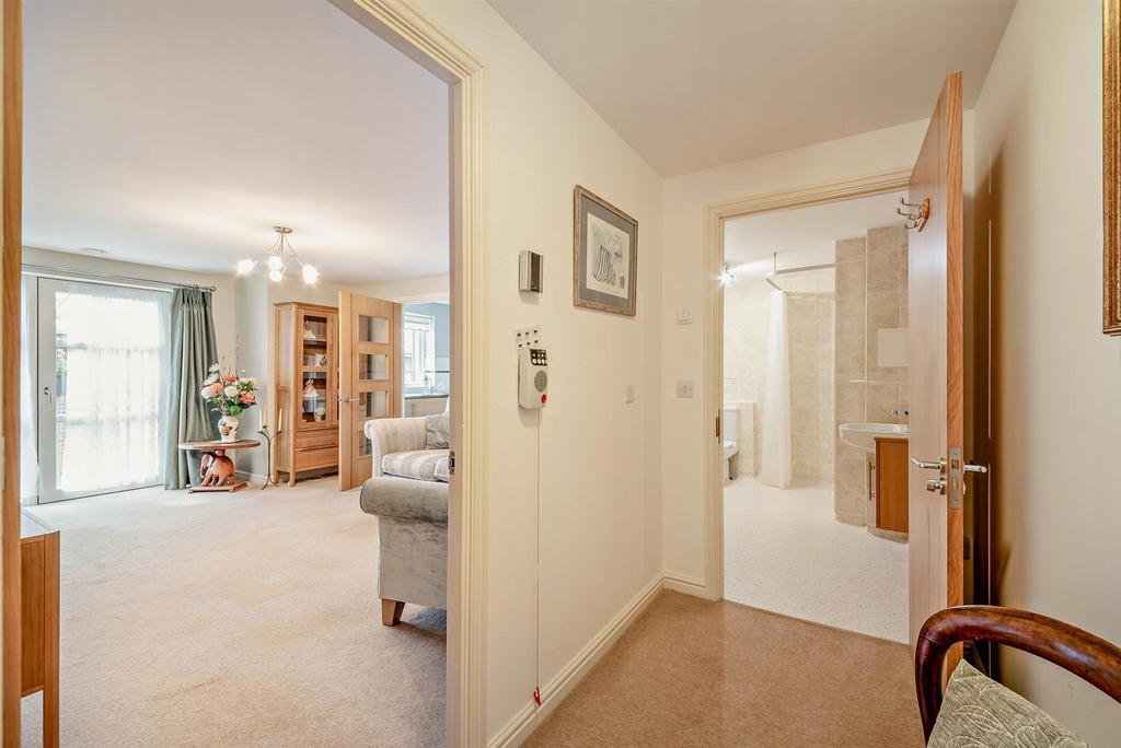 8682486-interior11-800.jpg