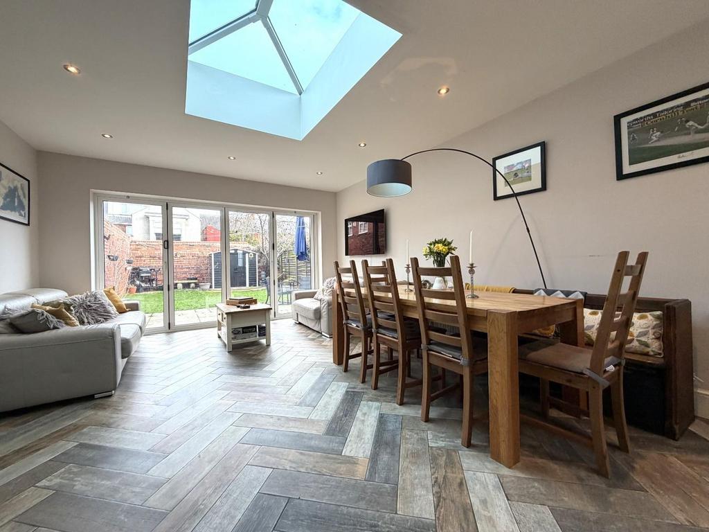 DINING &amp; SITTING AREA