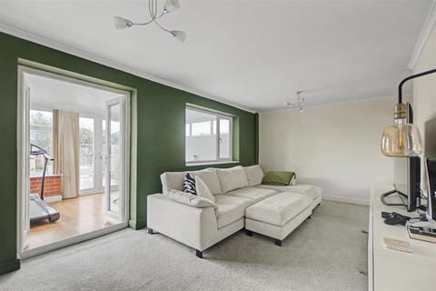 3 bedroom end of terrace house for sale, Longden Close, Bramcote, Nottingham