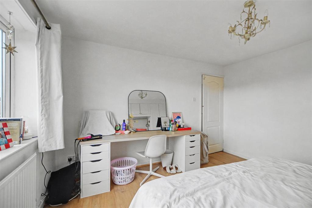 Bedroom 2 2.jpeg