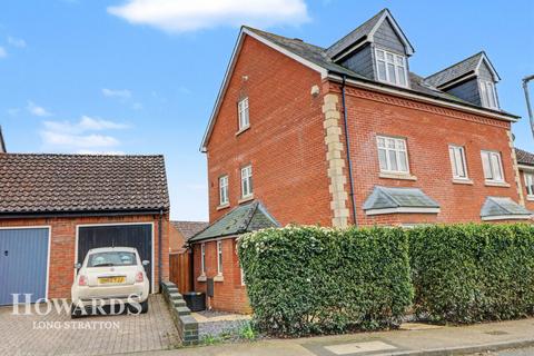undefined, Oakfield Road, Long Stratton
