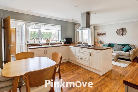 4 bedroom detached house for sale, Webley Close, Newport NP18