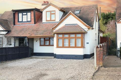 undefined, Windsor Gardens, Hockley SS5