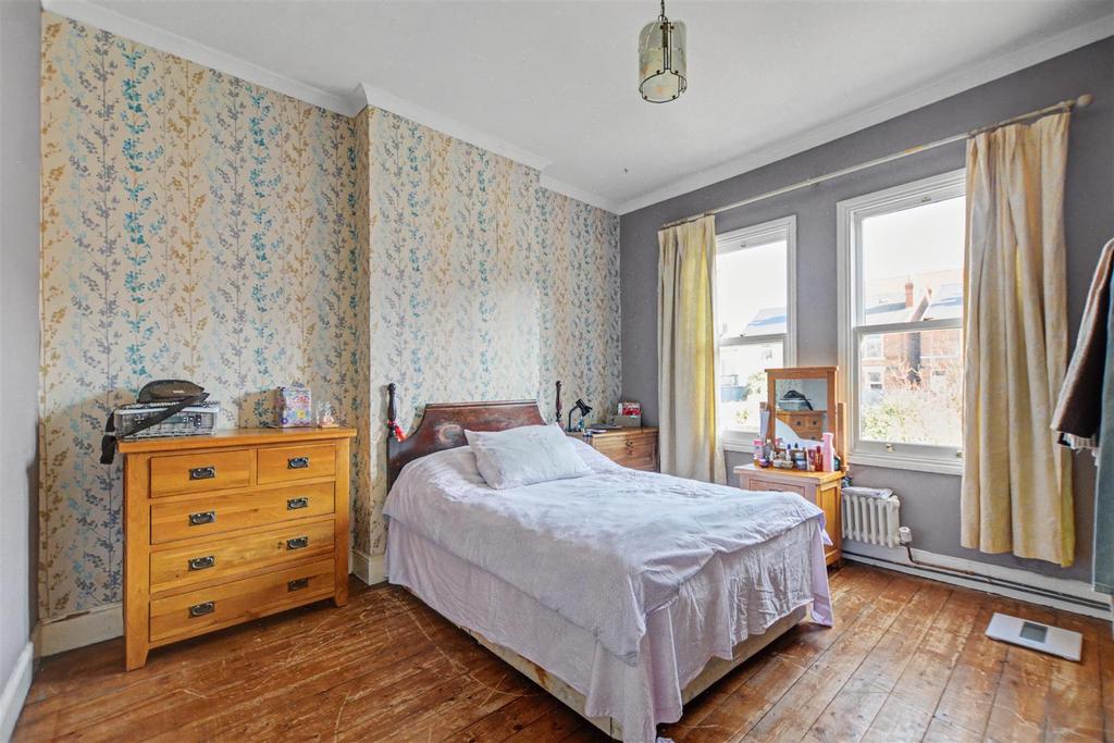 Bedroom 2 1.jpeg