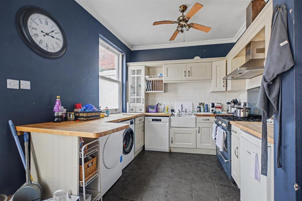 Kitchen Diner 4.jpeg