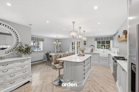 undefined, Carlyle Road, Bromsgrove, B60