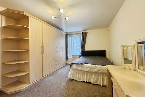 2 bedroom flat for sale, Blandford Court, City Centre, Newcastle upon Tyne, NE4