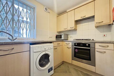 2 bedroom flat for sale, Blandford Court, City Centre, Newcastle upon Tyne, NE4