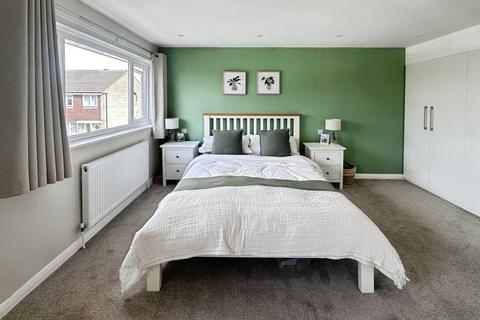 2 bedroom terraced house for sale, Colnbrook Close, Kingston Park, NE3