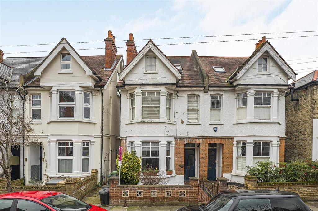 Flat  14 elm road   1 ..jpg