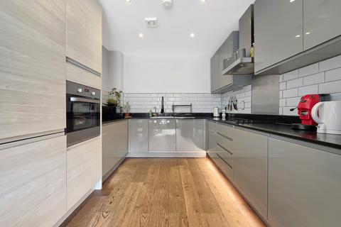 3 bedroom end of terrace house for sale, Cambridge CB1