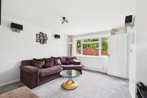 3 bedroom terraced house for sale, Hawkhurst Close, Southampton, SO19 9AW