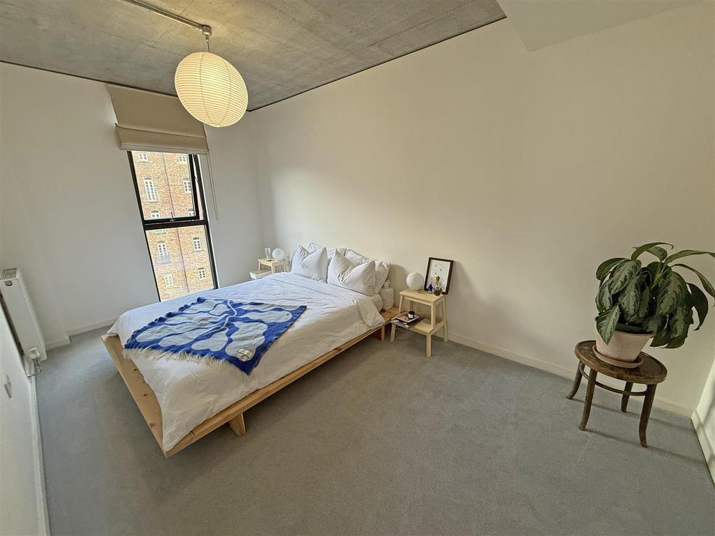 Bedroom.jpg