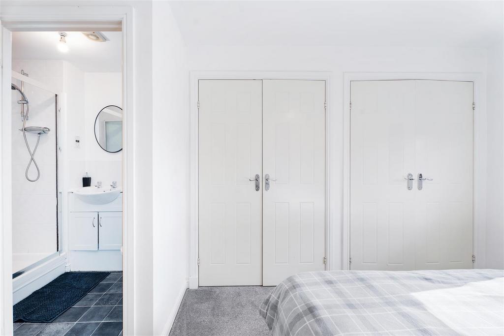 Bedroom2.3.jpg