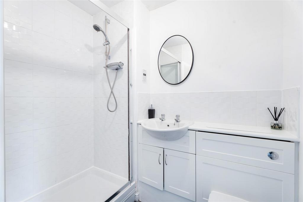 Ensuite.jpg