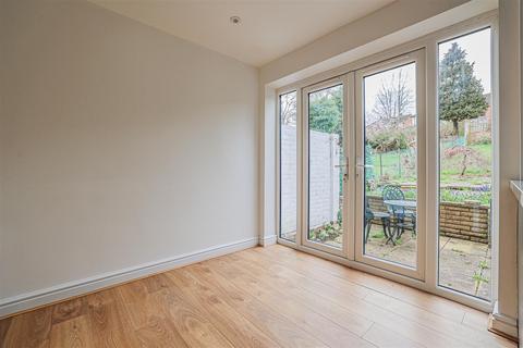undefined, Beechfield Road, Boxmoor, HP1