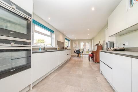 4 bedroom detached house for sale, Belle Vue Road, Sudbury