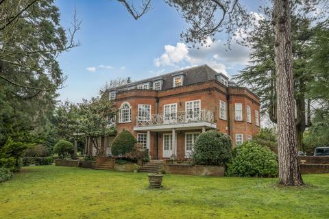 Aylmer Drive, Stanmore