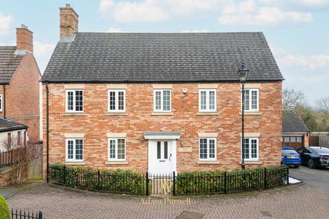 Bradgate Gardens, Hinckley, LE10