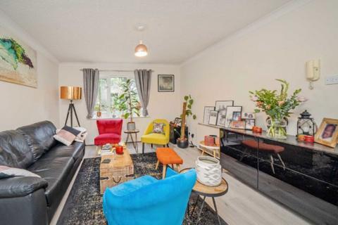 undefined, John Austin Close, Kingston Upon Thames KT2