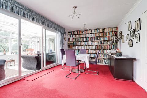 3 bedroom bungalow for sale, Linden Road, Redbourn, AL3